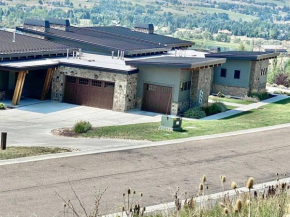 Moose Ridge Hideaway